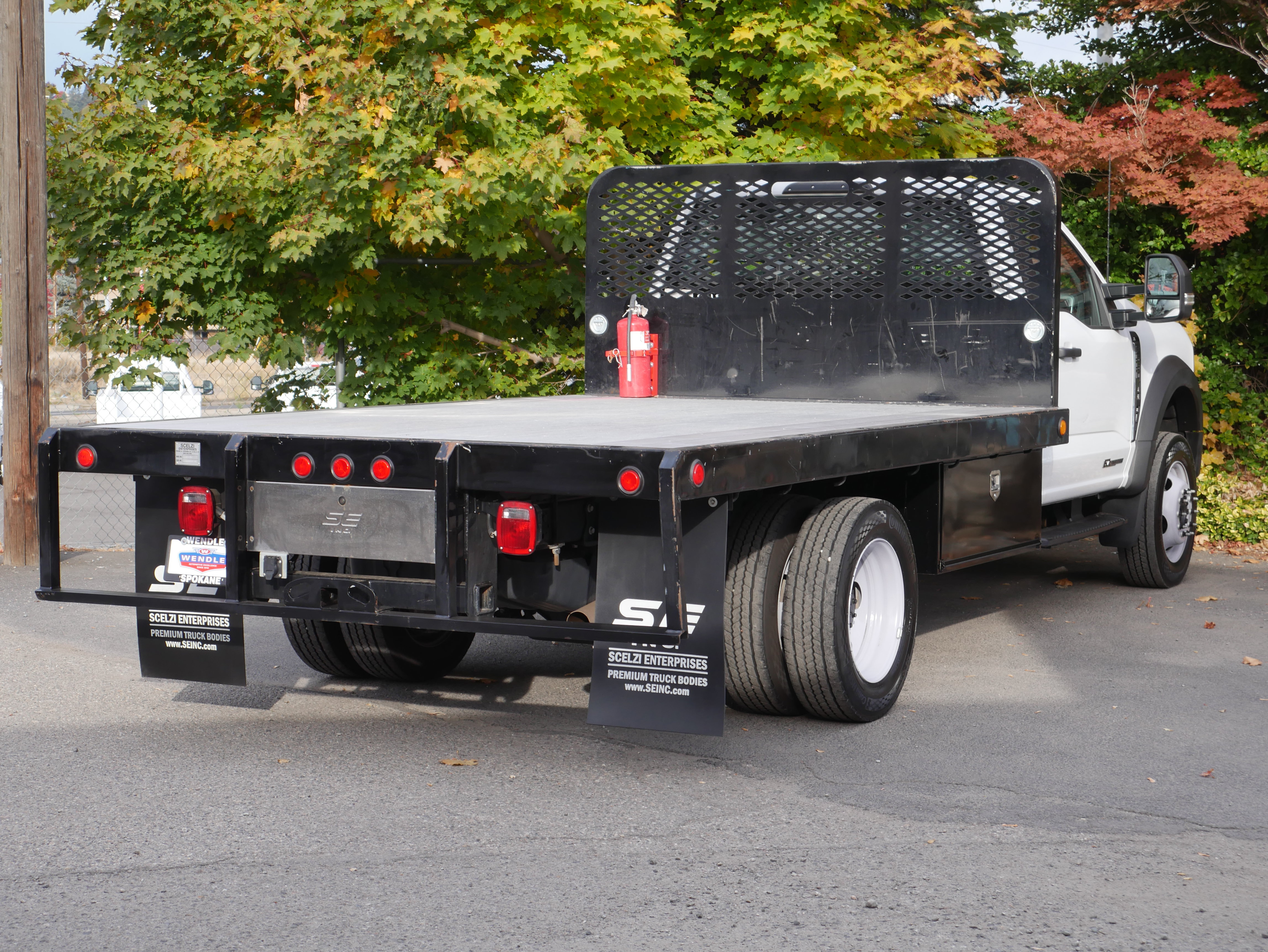 Certified 2024 Ford F550 4x4 Regular Cab Super Duty image 21