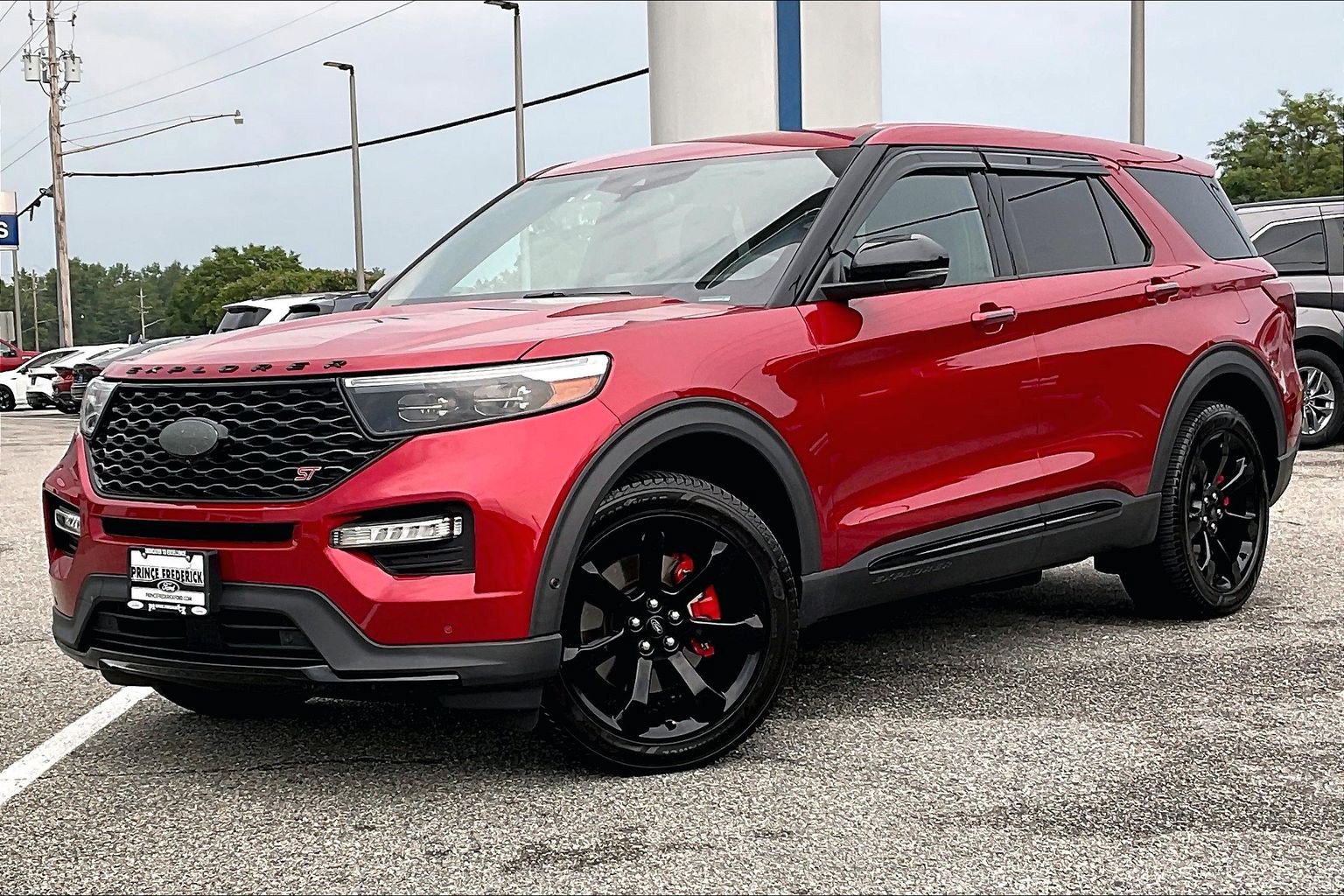 Certified 2021 Ford Explorer ST w/ Equipment Group 401A AWD/4WD image 3