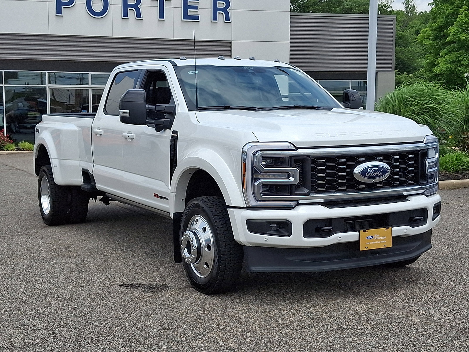 Certified 2026 Ford F450 Platinum w/ Camper Package AWD/4WD image 2