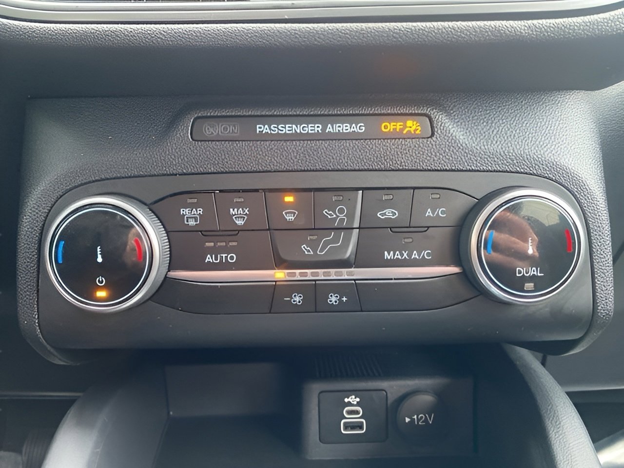 Certified 2025 Ford Escape Active image 19