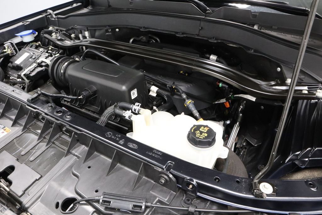 Certified 2020 Ford Explorer Limited image 13