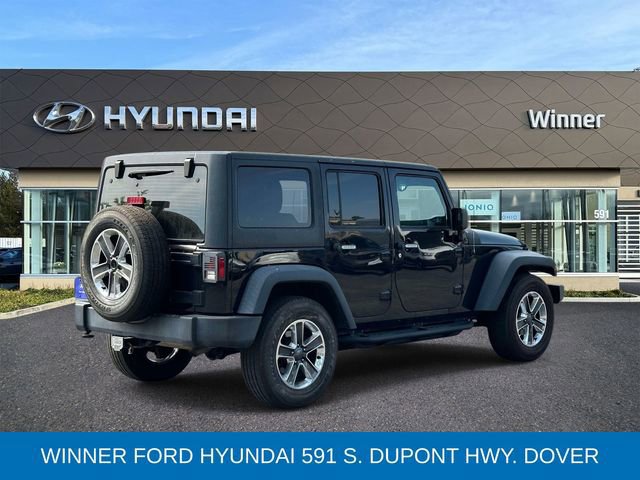 Used 2018 Jeep Wrangler Unlimited Sport w/ Connectivity Group AWD/4WD image 4