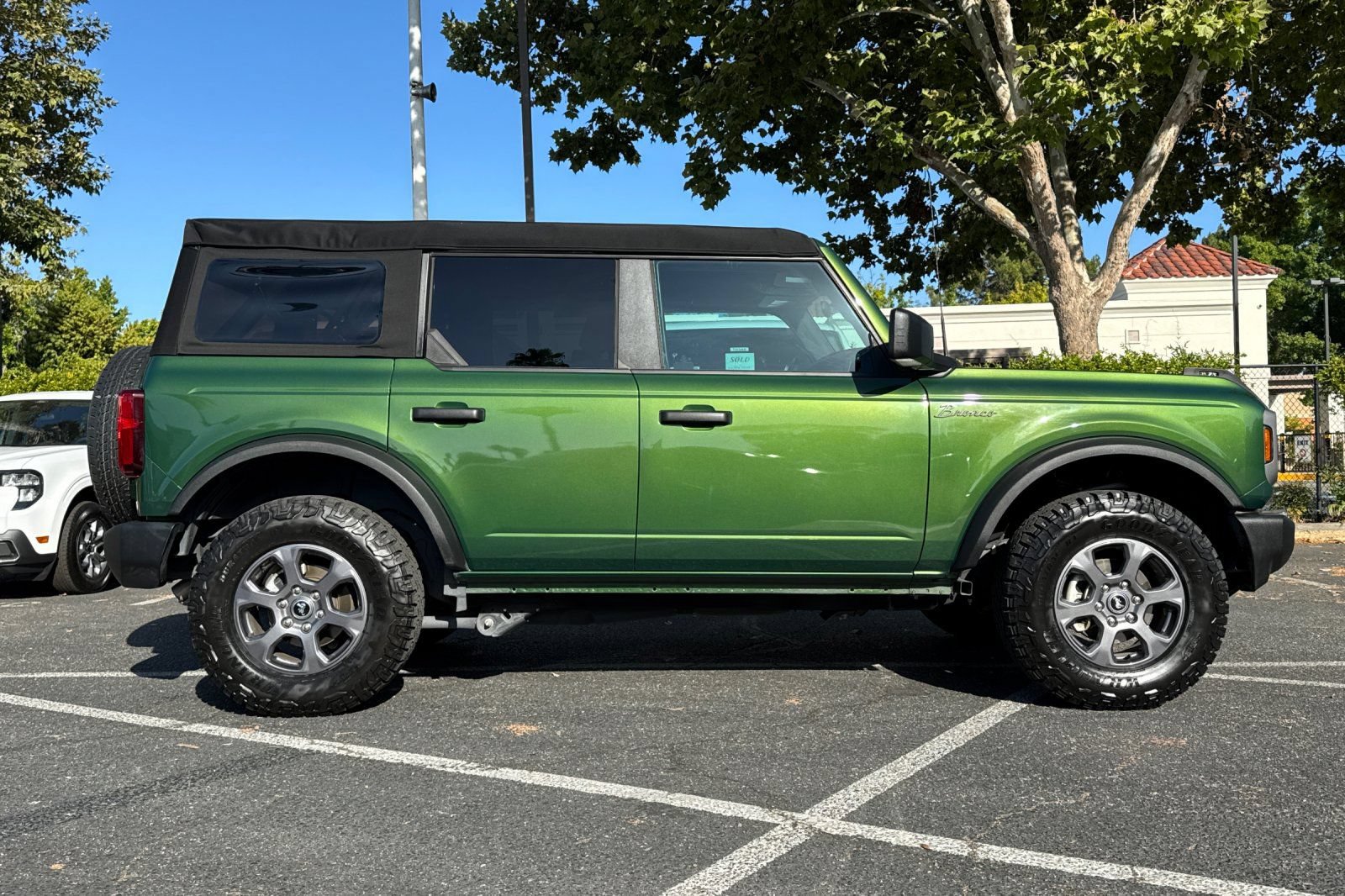 Certified 2024 Ford Bronco Big Bend AWD/4WD image 3