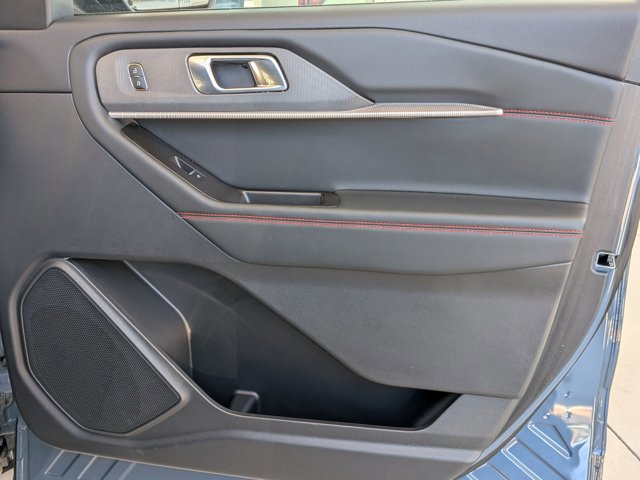 Certified 2025 Ford Explorer ST AWD/4WD image 31