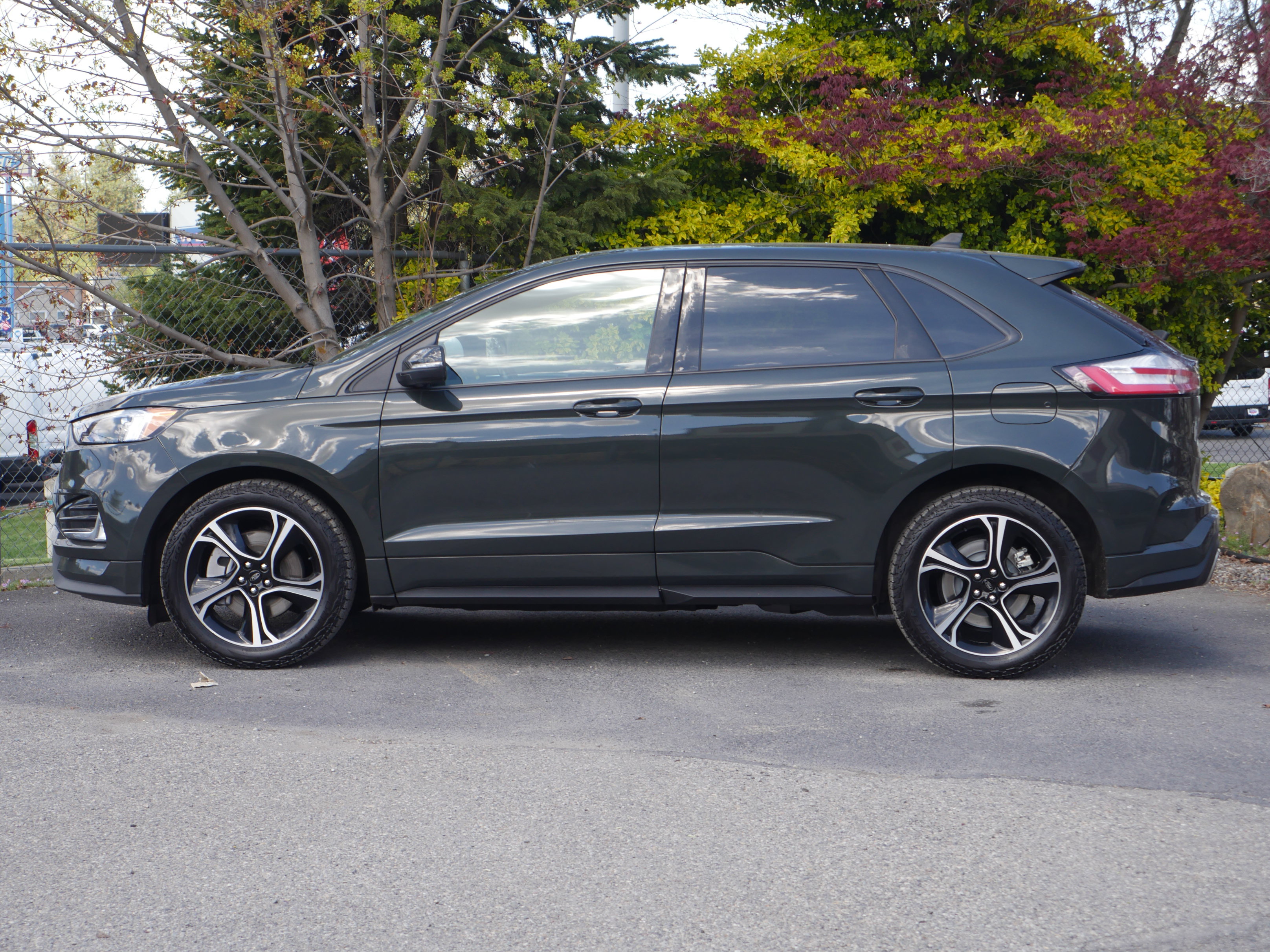 Certified 2023 Ford Edge ST AWD/4WD image 16