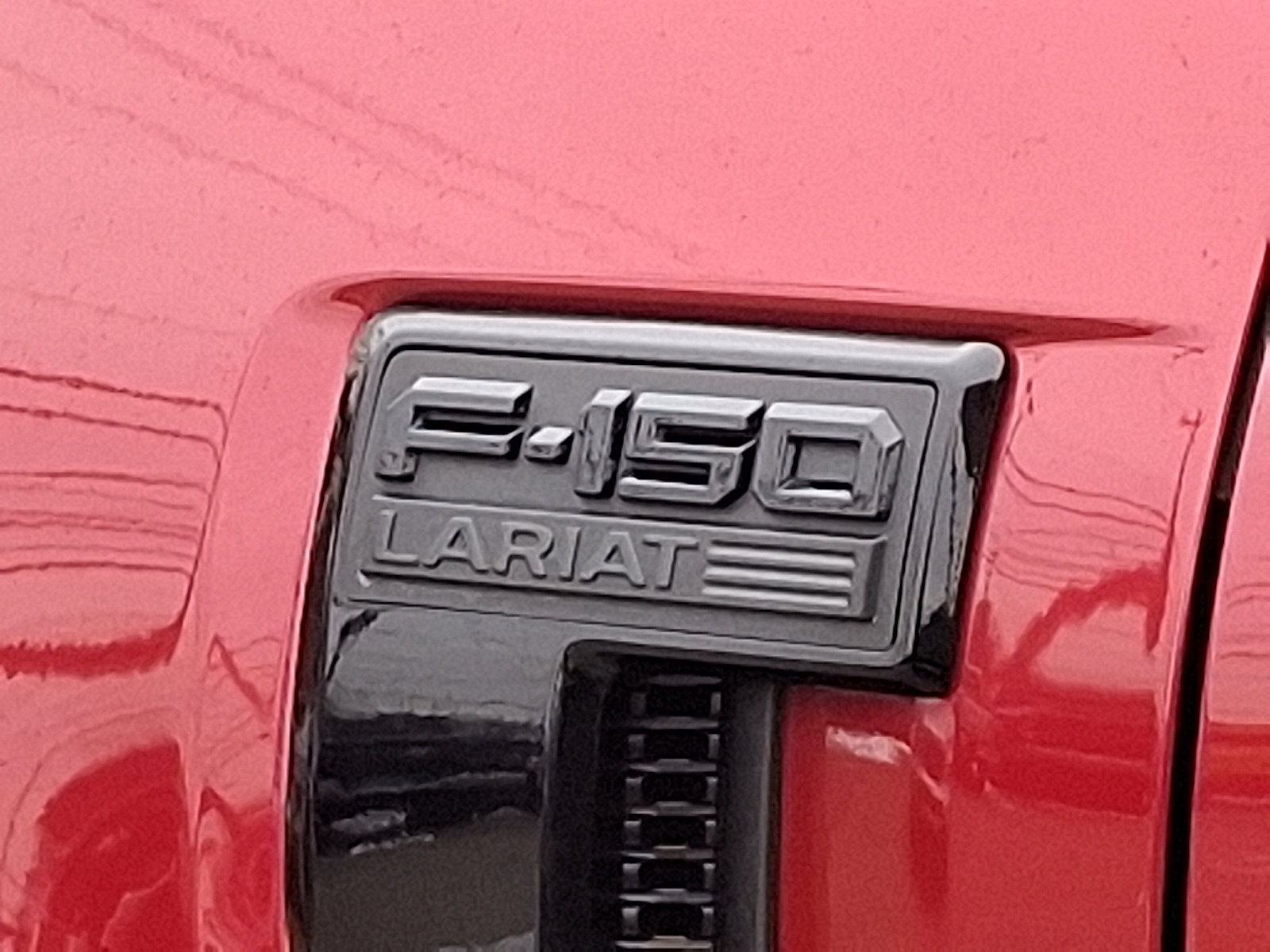 Certified 2023 Ford F150 Lariat w/ Equipment Group 502A High image 31