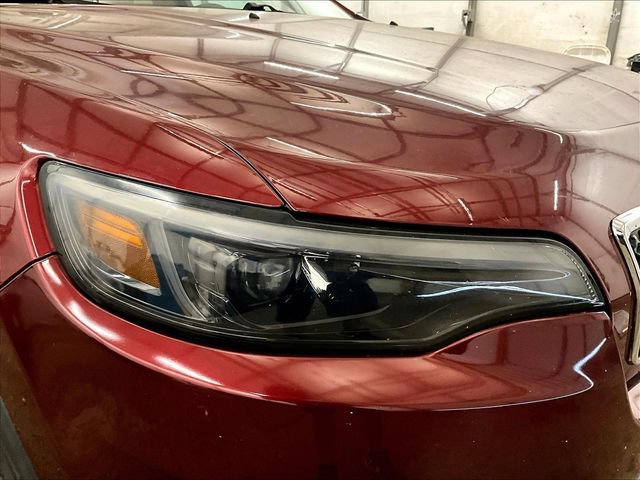 Used 2020 Jeep Cherokee Latitude Plus AWD/4WD image 27