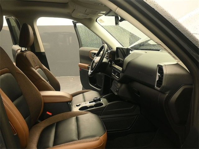 Certified 2025 Ford Bronco Sport Outer Banks w/ Outer Banks Tech Package+ image 16