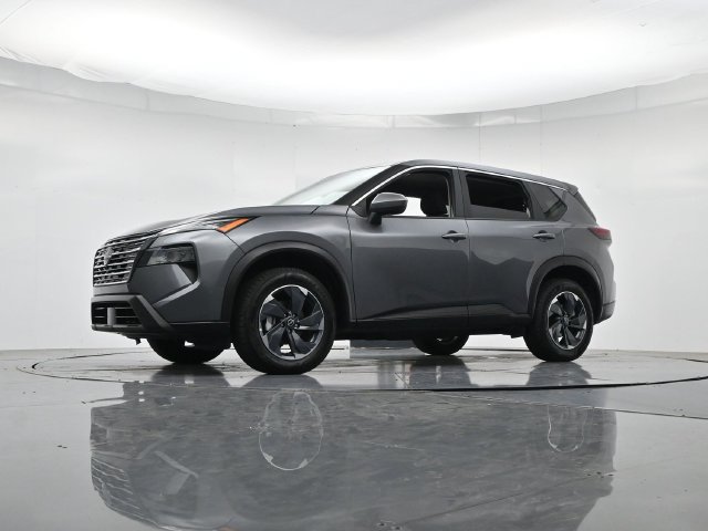 Used 2025 Nissan Rogue SV FWD image 36