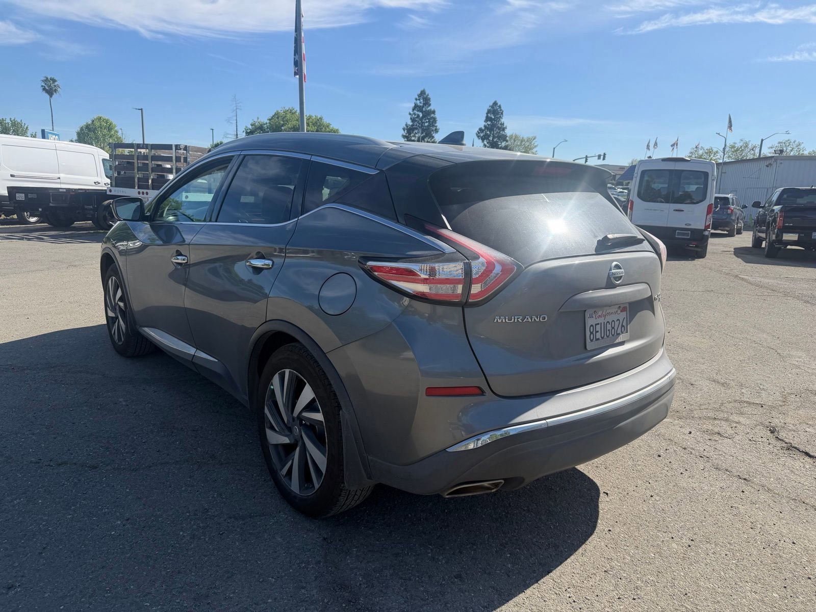 Used 2018 Nissan Murano Platinum w/ Cargo Package image 3