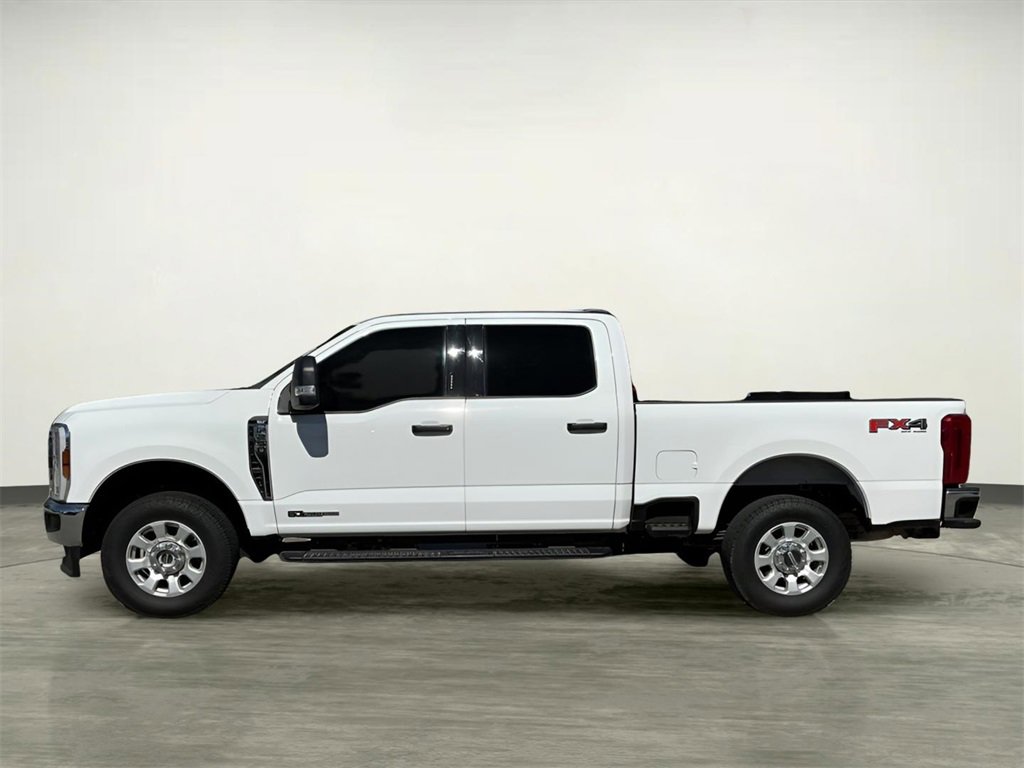 Certified 2024 Ford F250 XLT w/ FX4 Off-Road Package image 3