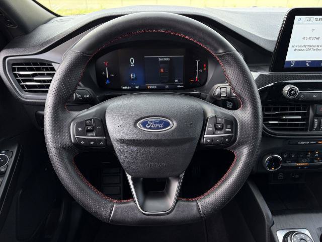 Certified 2025 Ford Escape ST-Line FWD image 14