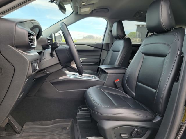 Certified 2023 Ford Explorer XLT w/ Equipment Group 202A AWD/4WD image 20