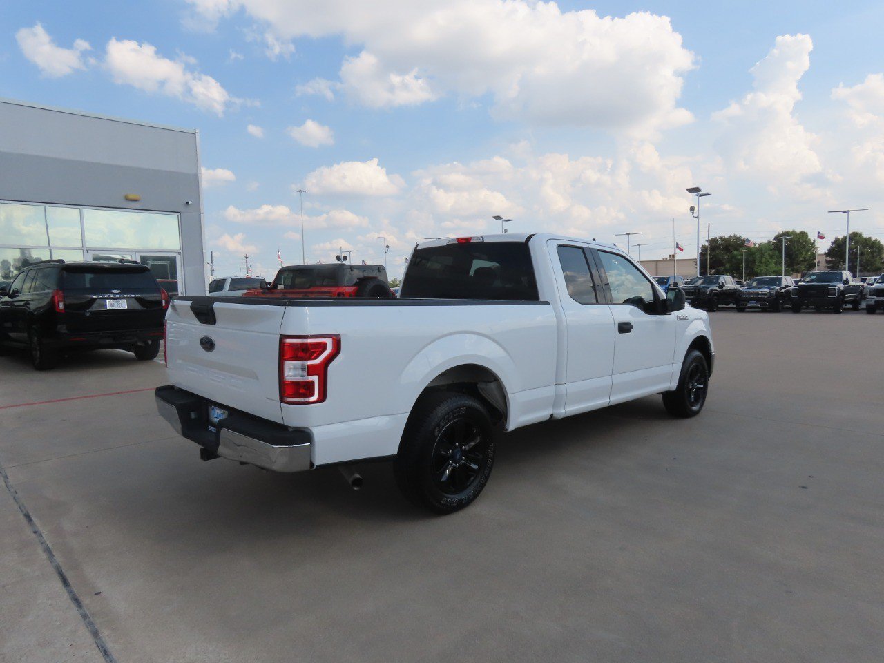 Certified 2019 Ford F150 XLT RWD image 11