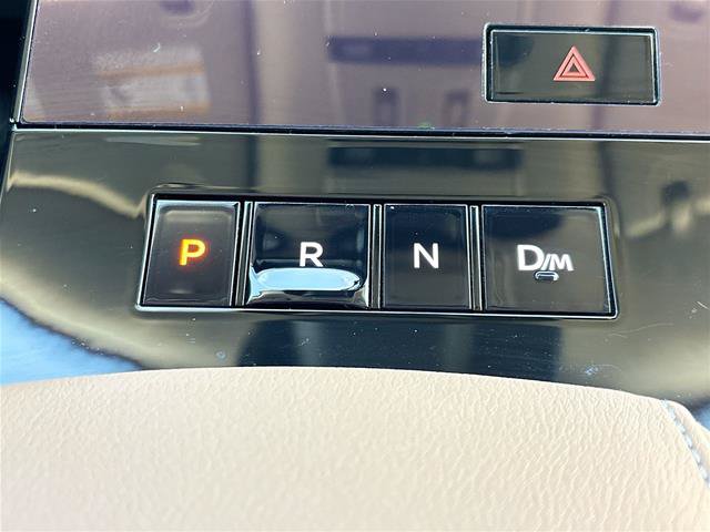 Used 2025 INFINITI QX80 Luxe AWD/4WD image 18