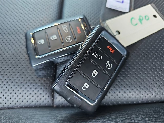 Used 2022 Jeep Wagoneer Series III w/ Flexible Seating Group image 35