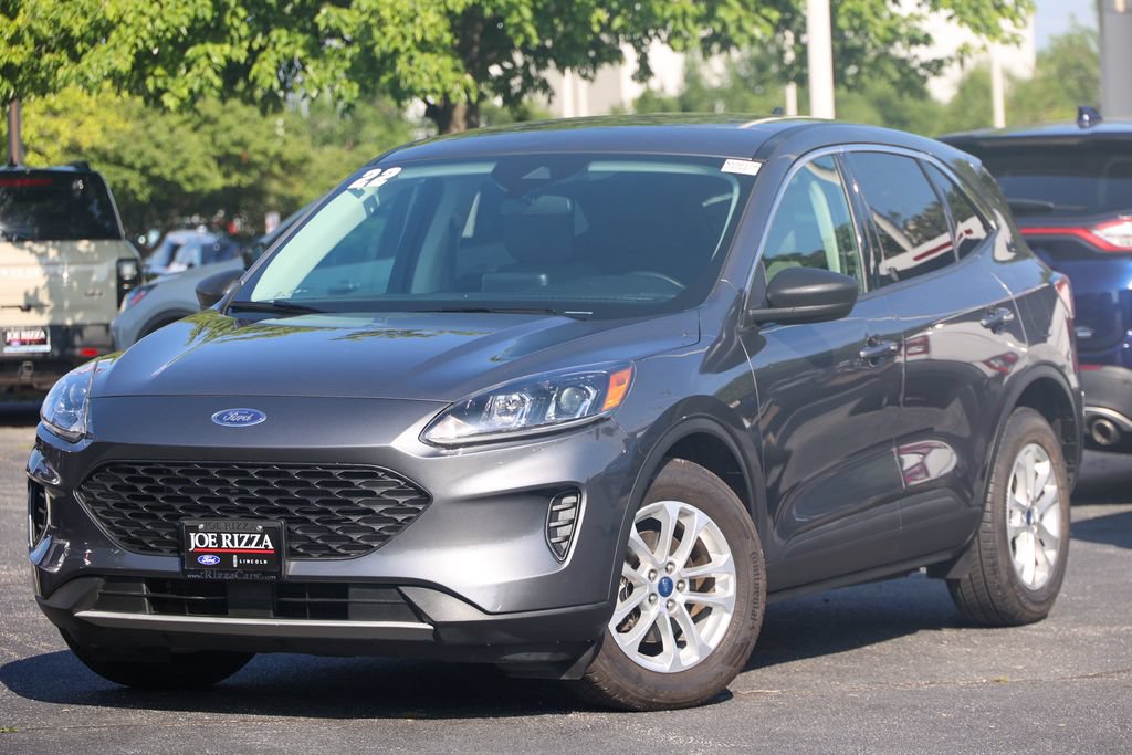 Certified 2022 Ford Escape SE w/ Cold Weather Package FWD image 6