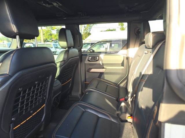Certified 2023 Ford Bronco Badlands AWD/4WD image 8