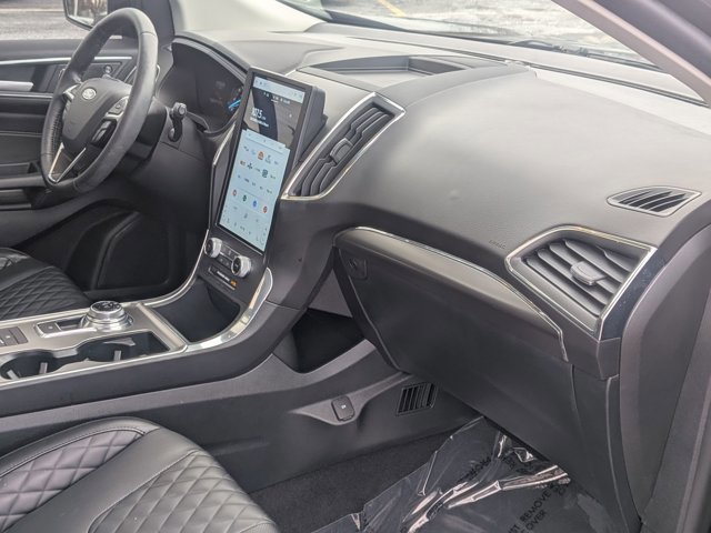 Certified 2024 Ford Edge Titanium w/ Equipment Group 301A image 27