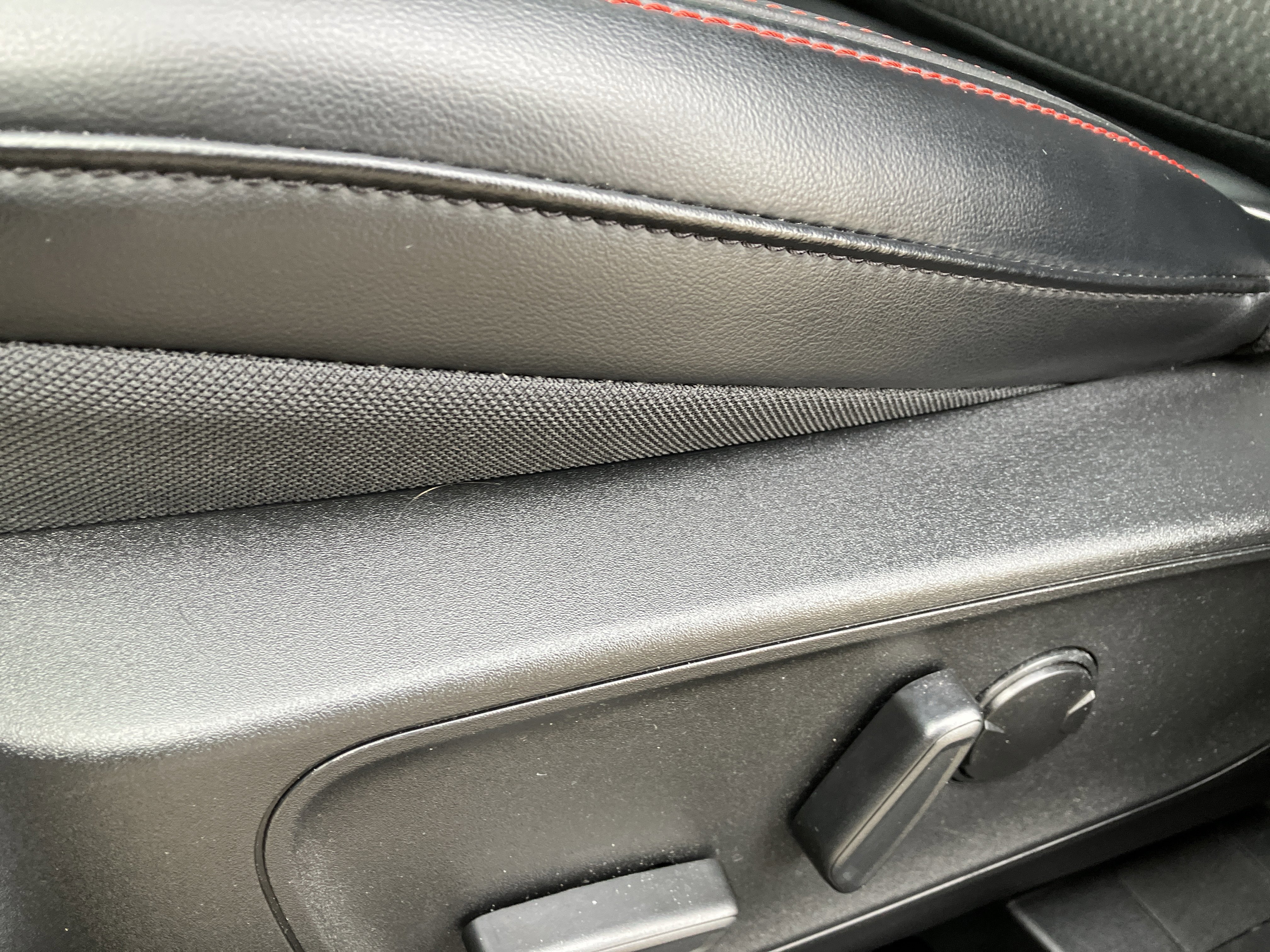 Certified 2023 Ford Escape ST-Line Select w/ Tech Pack #2 image 23