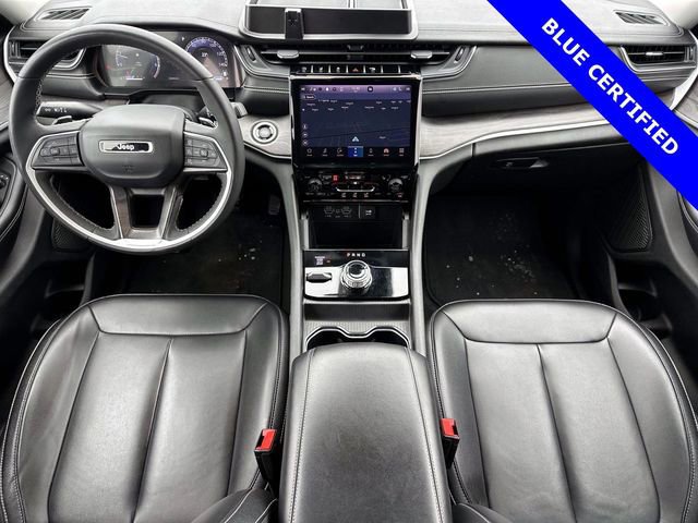 Used 2024 Jeep Grand Cherokee L Limited w/ Black Appearance Package image 9