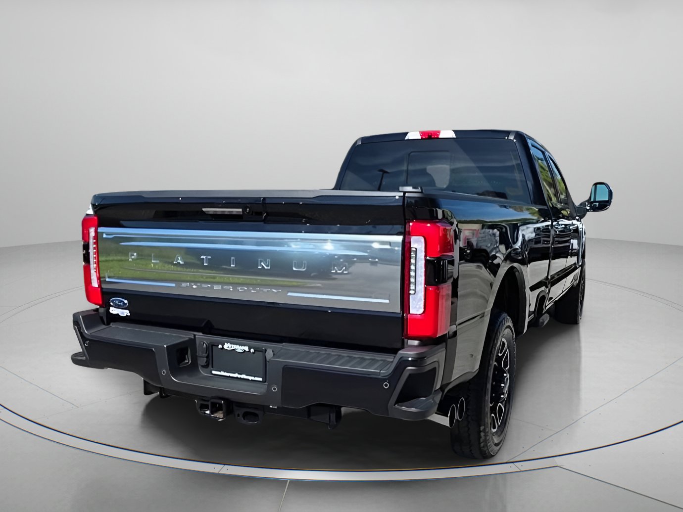 Certified 2023 Ford F350 Platinum image 27