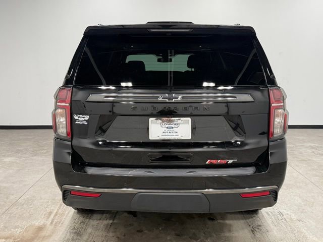Used 2022 Chevrolet Suburban RST w/ Luxury Package image 10