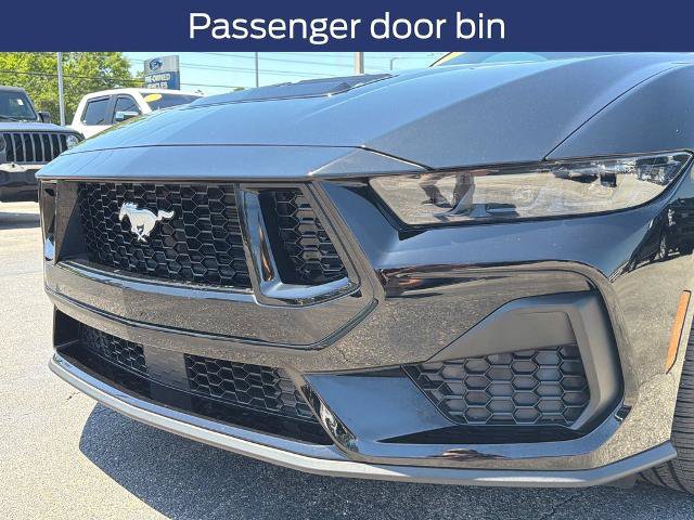 Certified 2025 Ford Mustang GT Premium RWD image 17