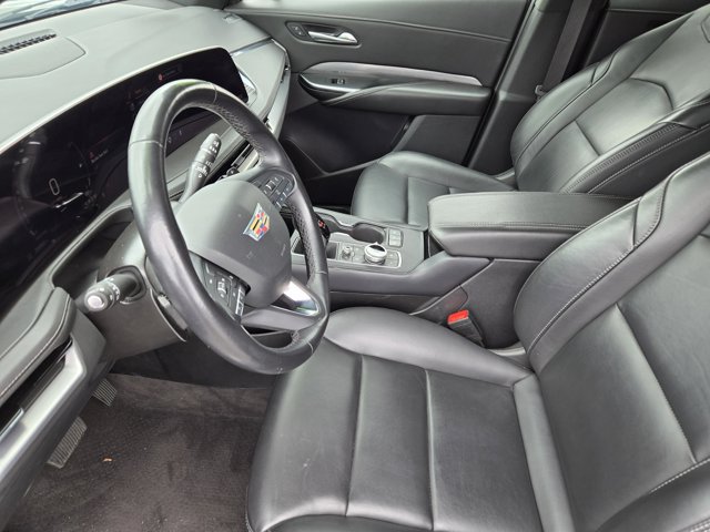 Used 2025 Cadillac XT4 Premium Luxury FWD image 19