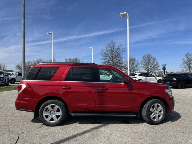 Certified 2020 Ford Expedition XLT w/ Equipment Group 202A image 6