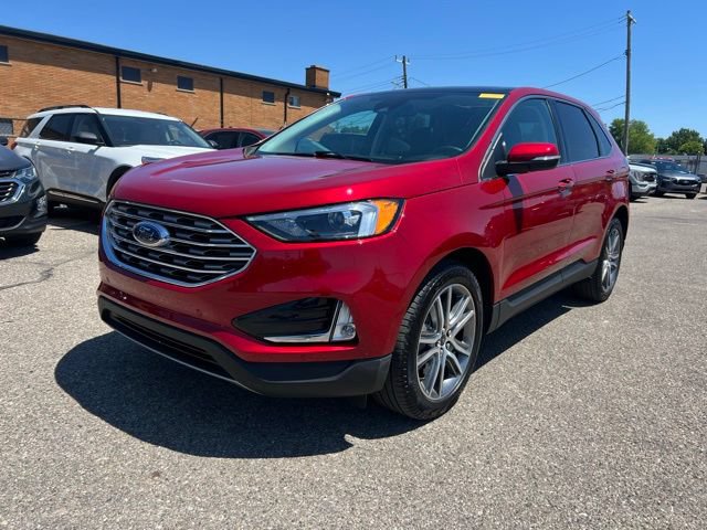 Certified 2024 Ford Edge Titanium AWD/4WD image 25