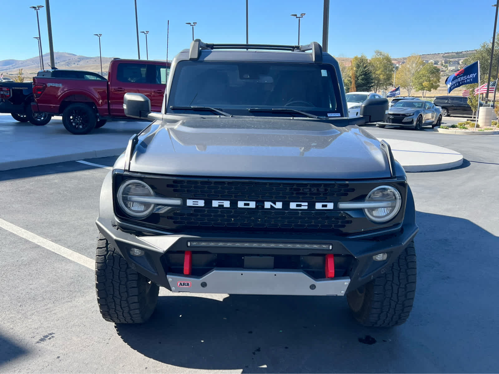 Certified 2022 Ford Bronco Wildtrak AWD/4WD image 3