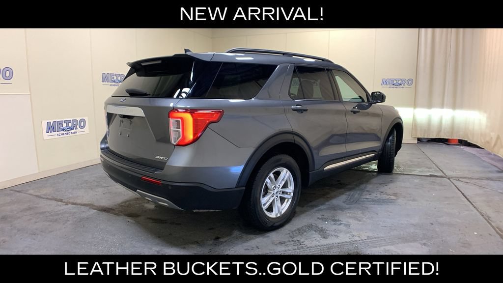 Certified 2023 Ford Explorer XLT w/ Equipment Group 202A AWD/4WD image 3