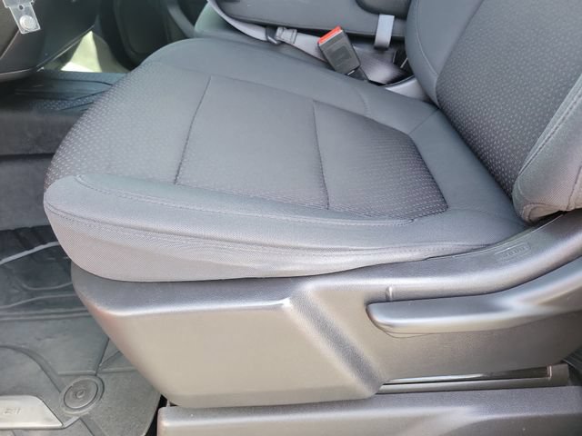 Used 2020 Chevrolet Silverado 1500 Custom w/ Custom Value Package RWD image 18