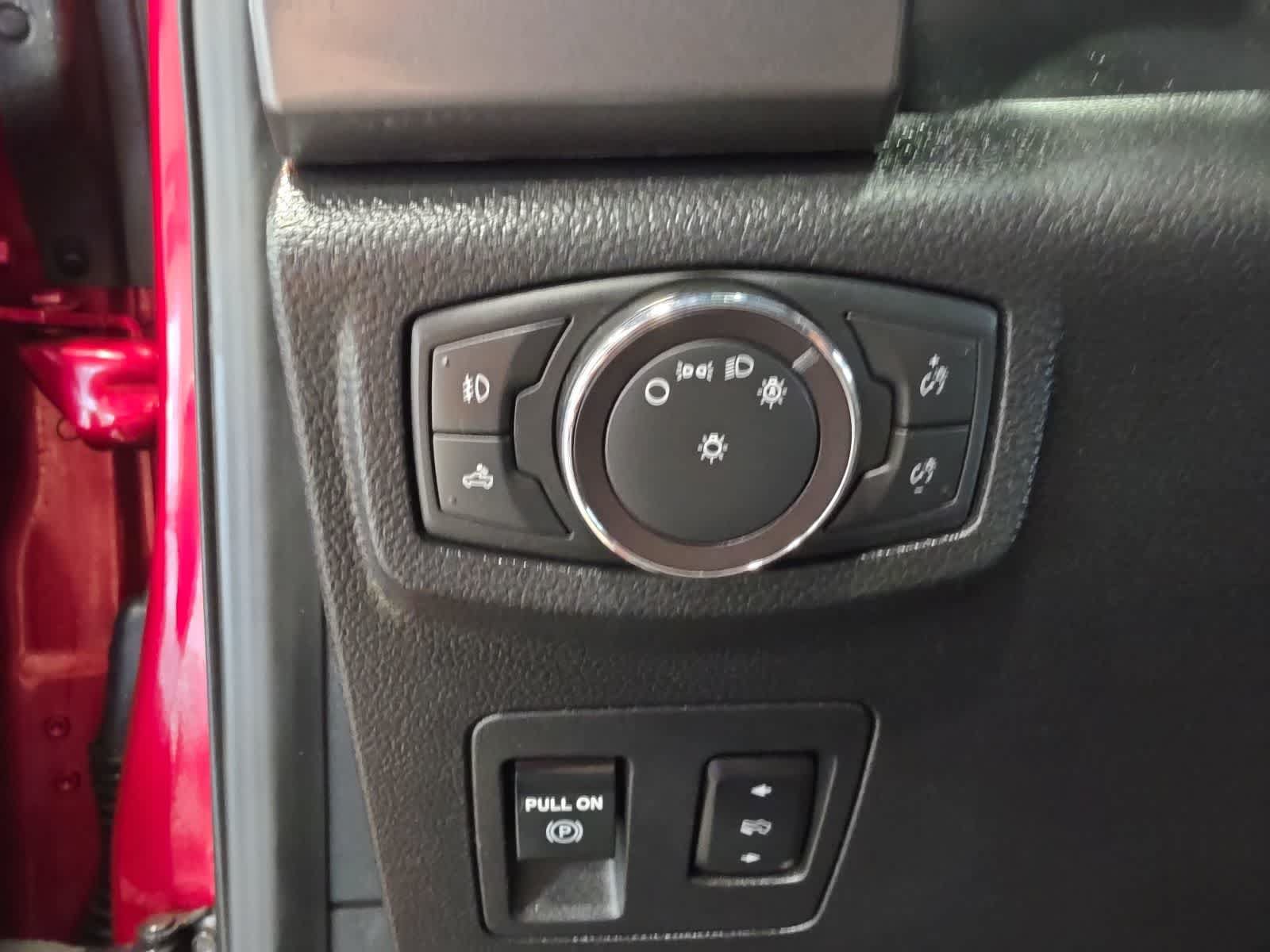 Certified 2019 Ford F150 XLT w/ Equipment Group 302A Luxury AWD/4WD image 18