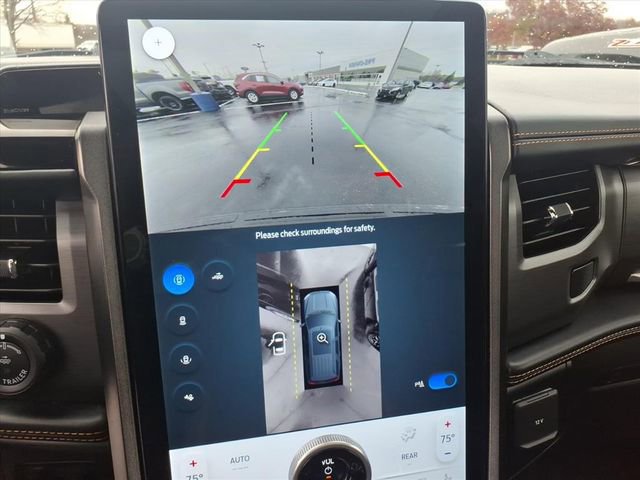 Certified 2024 Ford Expedition Platinum image 20