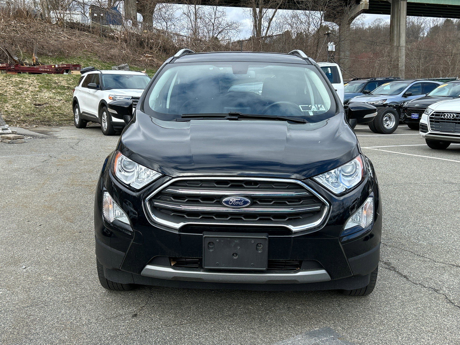 Certified 2022 Ford EcoSport Titanium AWD/4WD image 3