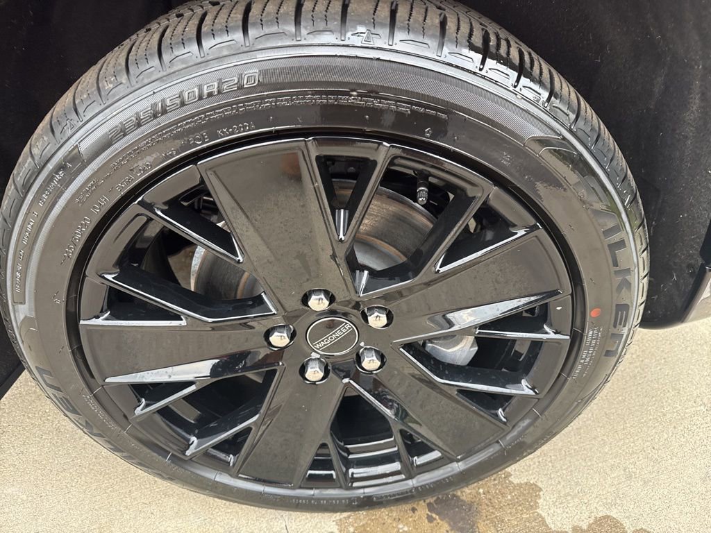 Used 2024 Jeep Wagoneer Launch Edition image 60