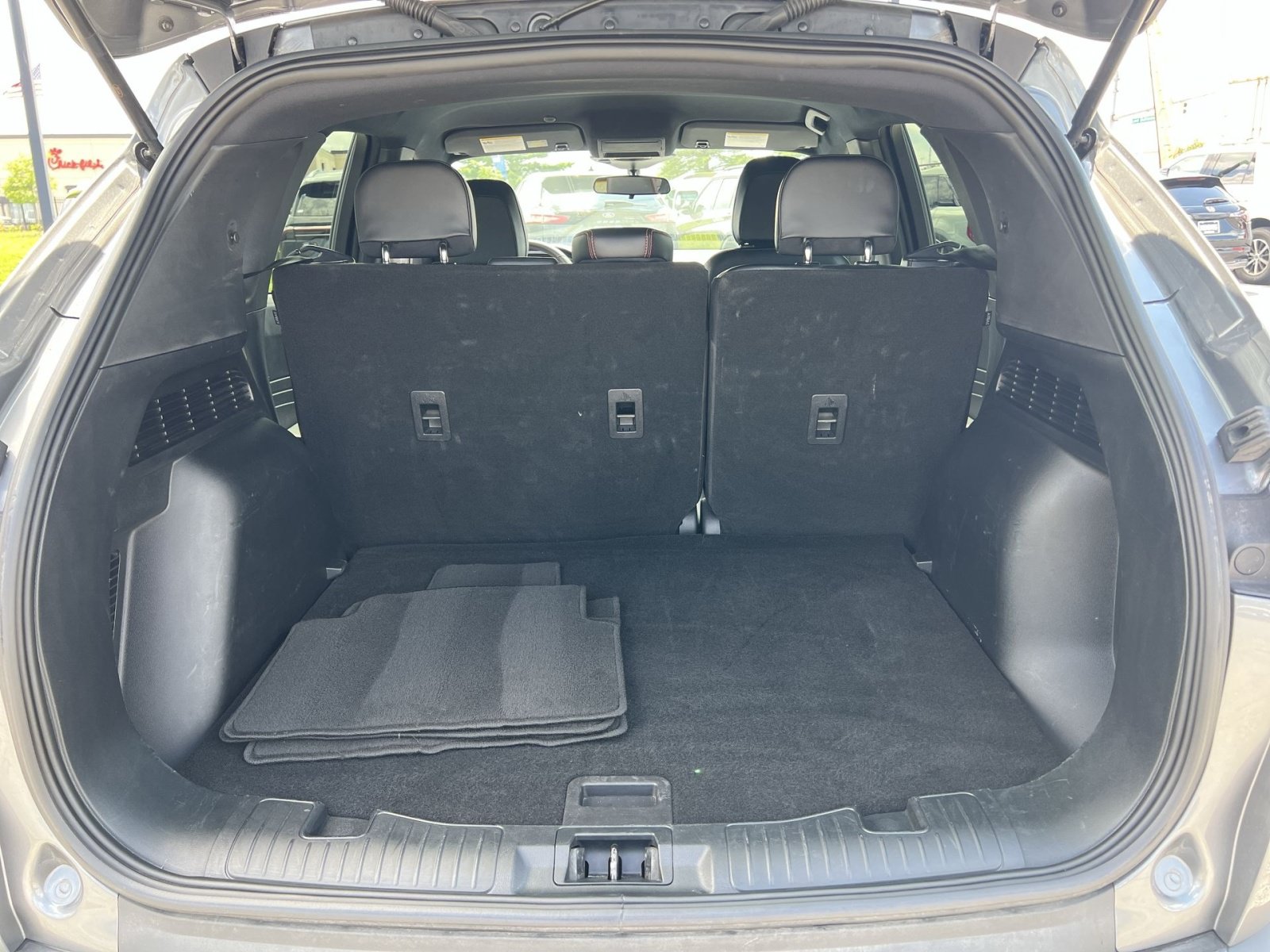 Certified 2025 Ford Escape ST-Line AWD/4WD image 24