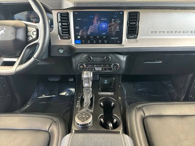 Certified 2025 Ford Bronco Outer Banks AWD/4WD image 15