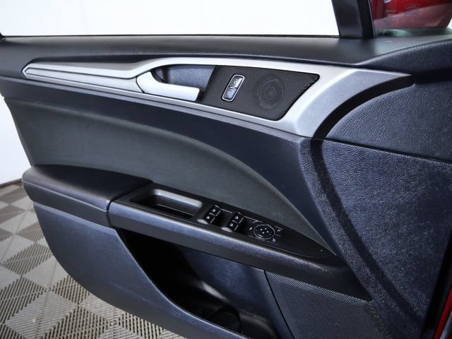 Certified 2020 Ford Fusion SE AWD/4WD image 27
