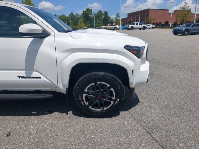 Used 2024 Toyota Tacoma TRD Sport RWD image 11