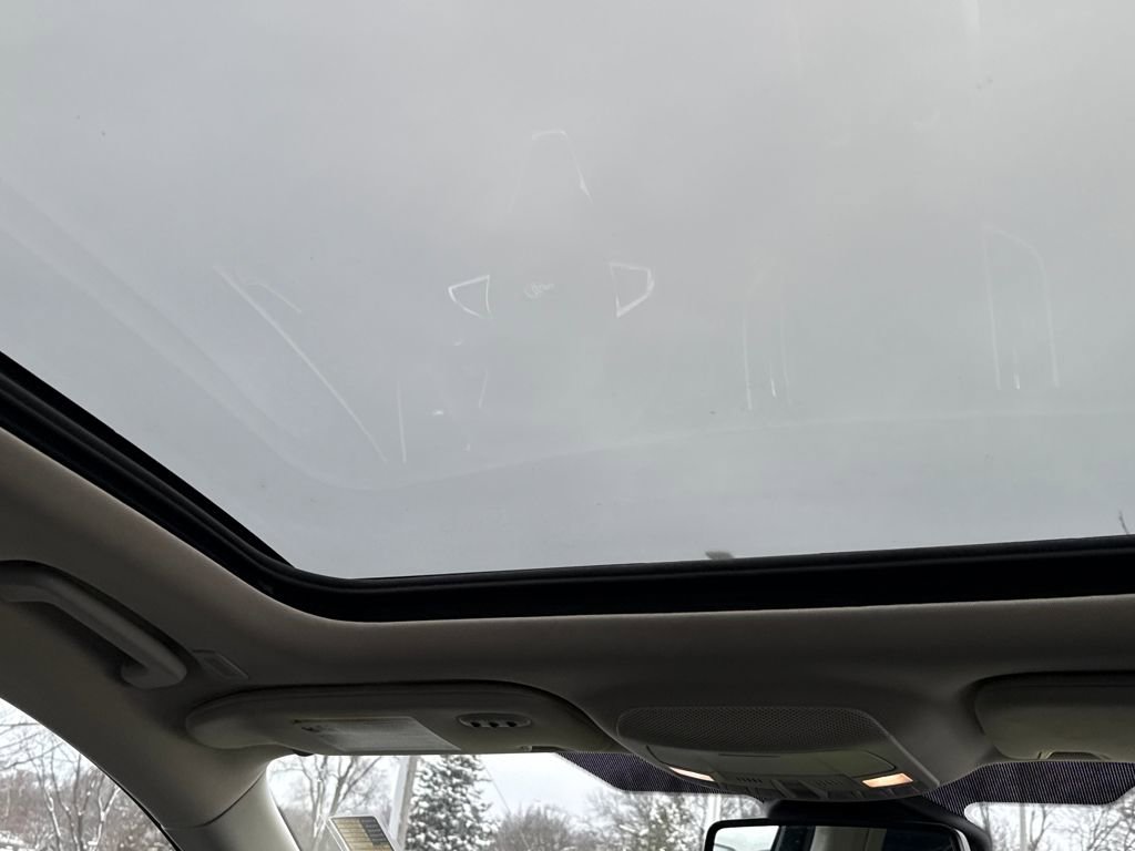 Certified 2024 Ford Edge SEL w/ Convenience Package image 13