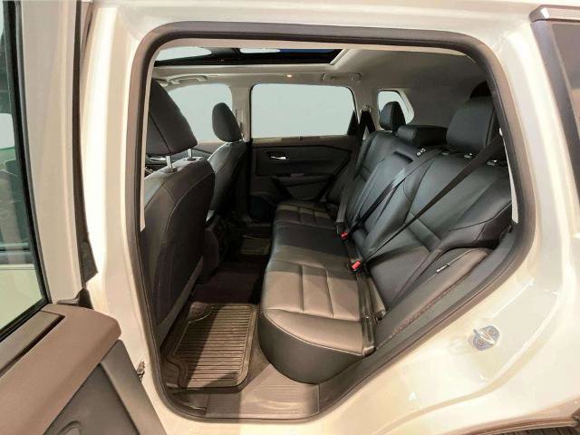 Used 2023 Nissan Rogue SV w/ SV Premium B Package AWD/4WD image 17