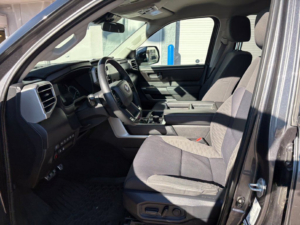Used 2023 Toyota Tundra SR5 AWD/4WD image 18