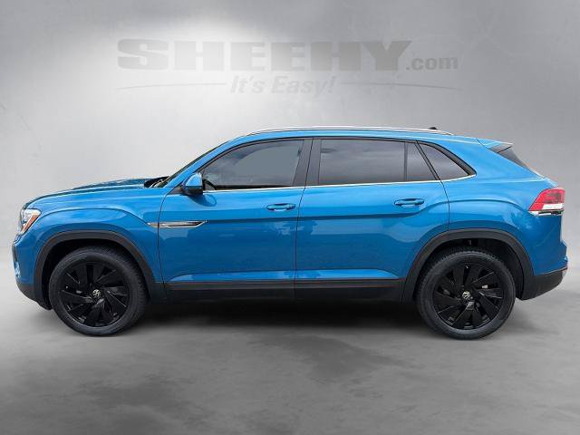 Used 2024 Volkswagen Atlas Cross Sport SE w/ Panoramic Sunroof Package FWD image 16