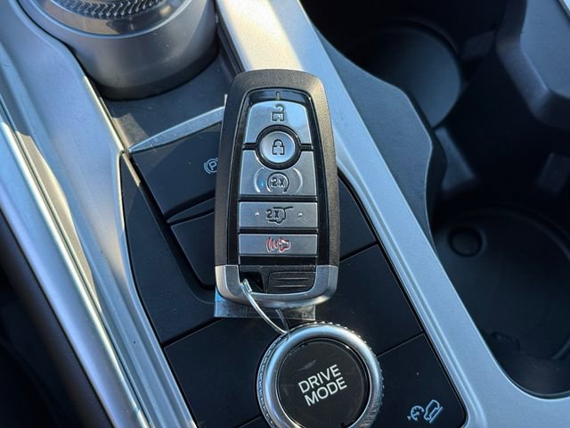 Certified 2022 Ford Explorer XLT w/ Equipment Group 202A image 12