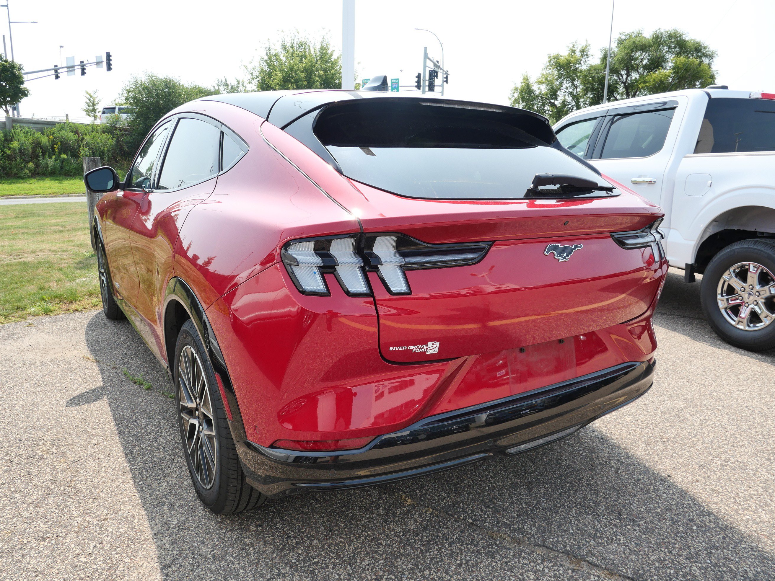 Certified 2024 Ford Mustang Mach-E Premium AWD/4WD image 4