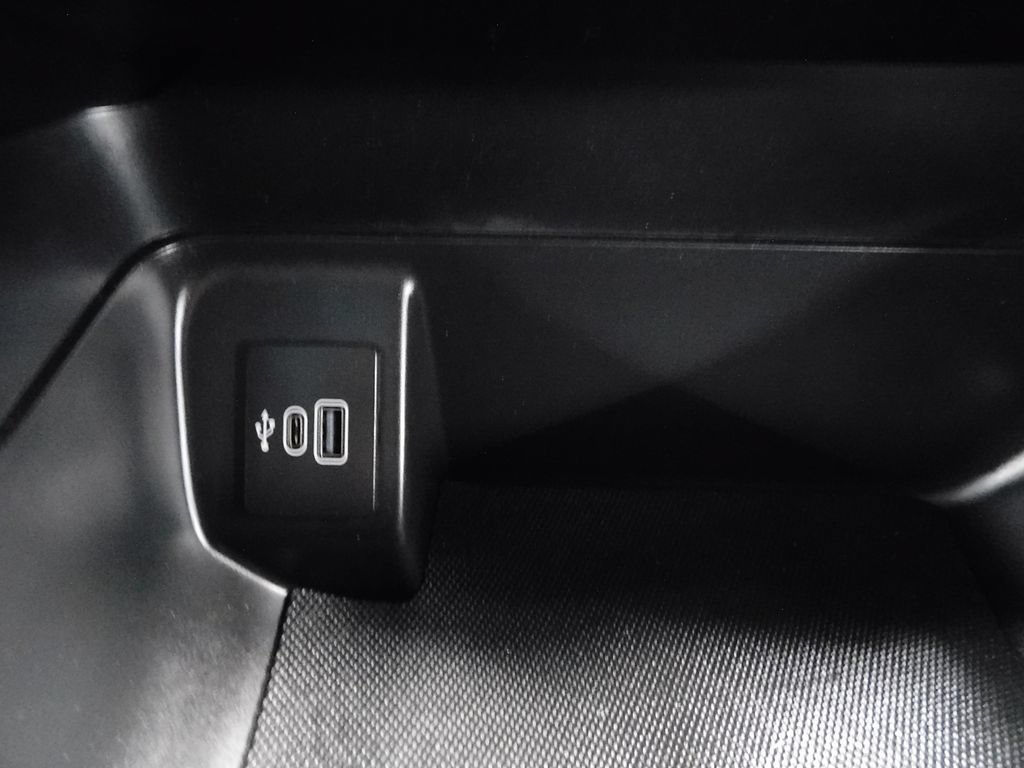Certified 2025 Ford F150 XLT w/ Equipment Group 302A MID AWD/4WD image 35