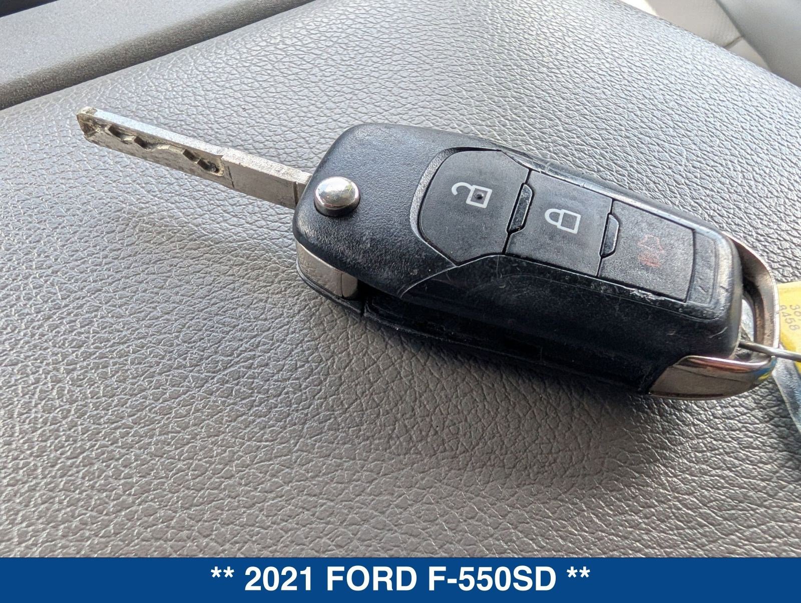 Certified 2021 Ford F550 4x4 Crew Cab Super Duty image 33